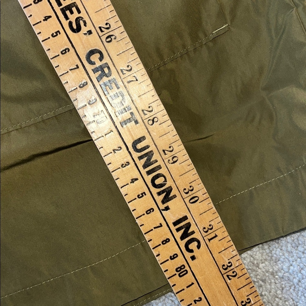 Athleta Boundless Olive Vest Size Small - Picture 10 of 11